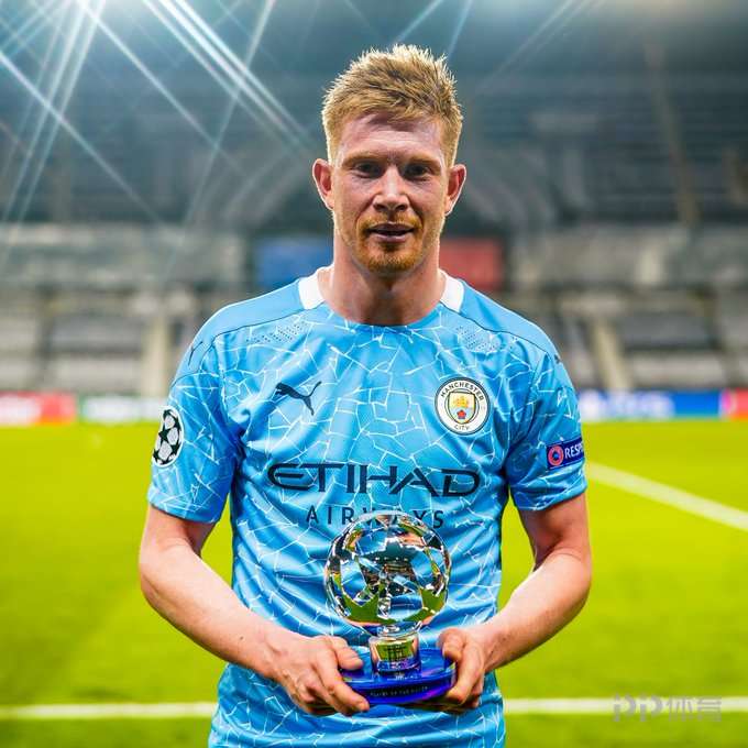 西媒：拉菲尼亚成巴萨非卖品，本赛季欲率队夺欧冠+世界杯