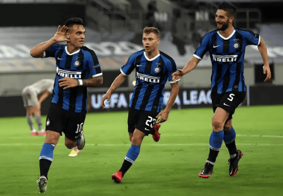 养伤近1年后复出？阿莫林：若马丁内斯进替补席，随时可登场