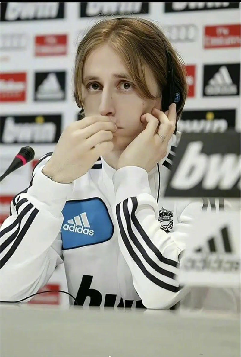 徐云龙谈国安亚冠小组出局：别再出去丢人现眼就行了