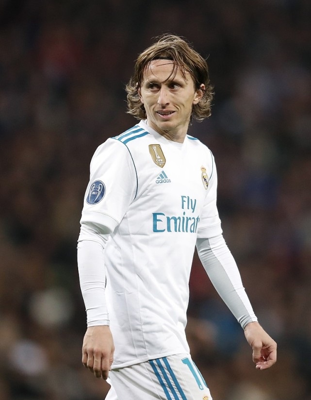 曼城英超33分紧追阿森纳，五项数据领跑联赛